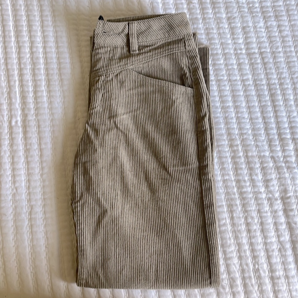 Jeans - Picture 3 of 3